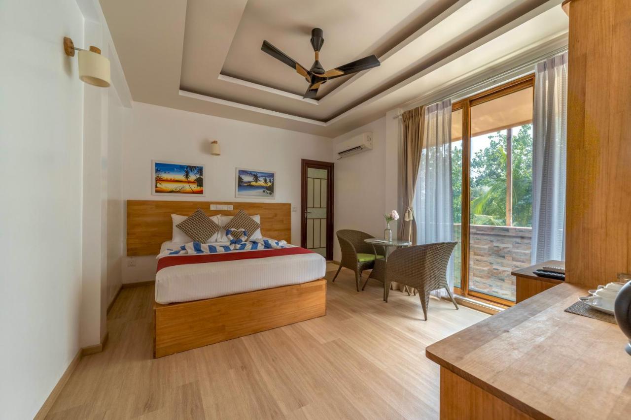 Ocean Lilly Inn Hangnaameedhoo Eksteriør billede